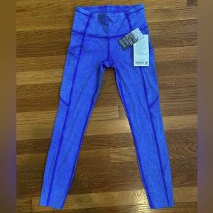 Brand new Lululemon fast and free HR tight 25 inch, size 4